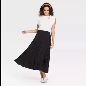 NWT A New Day Pleated Midi Skirt